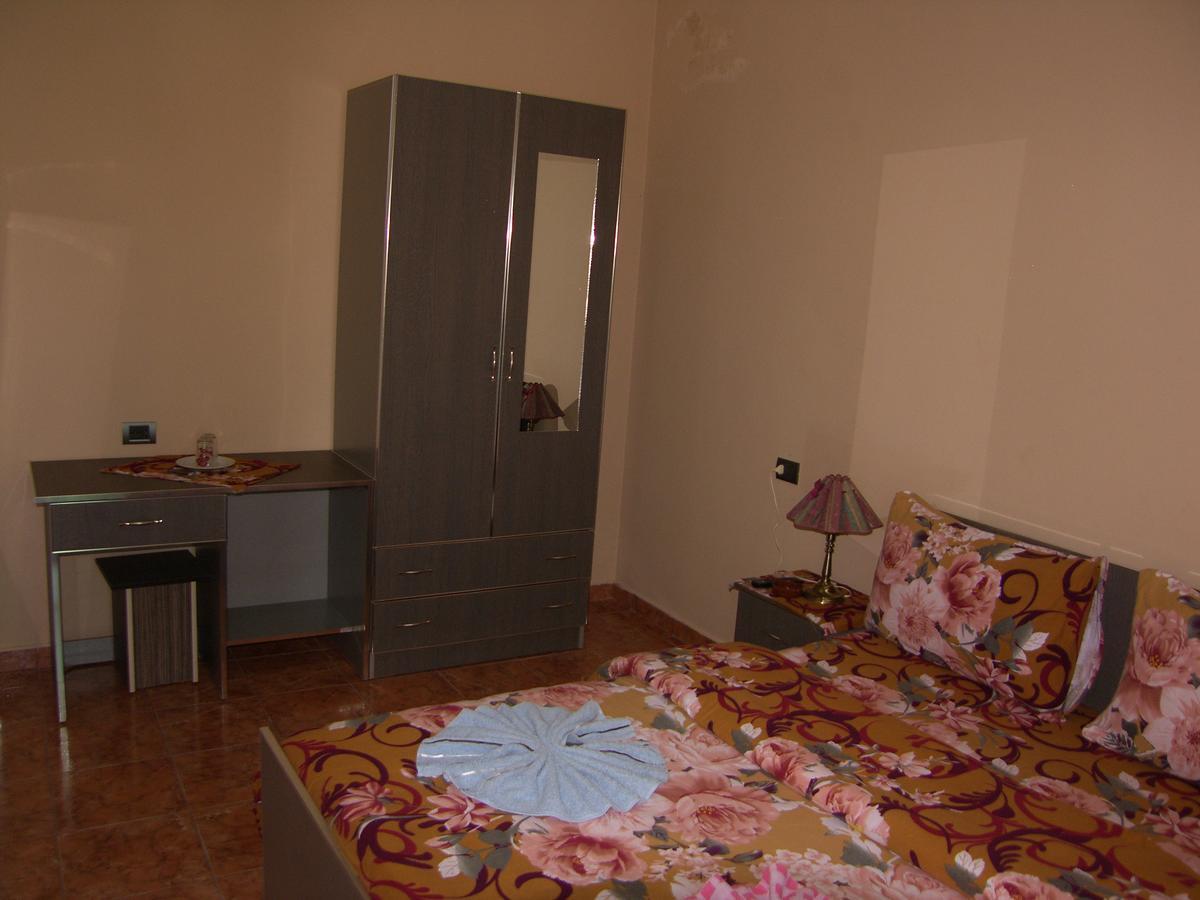 Shkodra Hotel Exterior foto