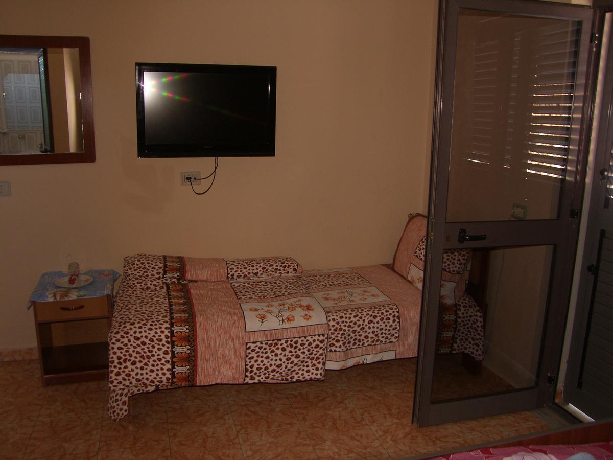 Shkodra Hotel Exterior foto